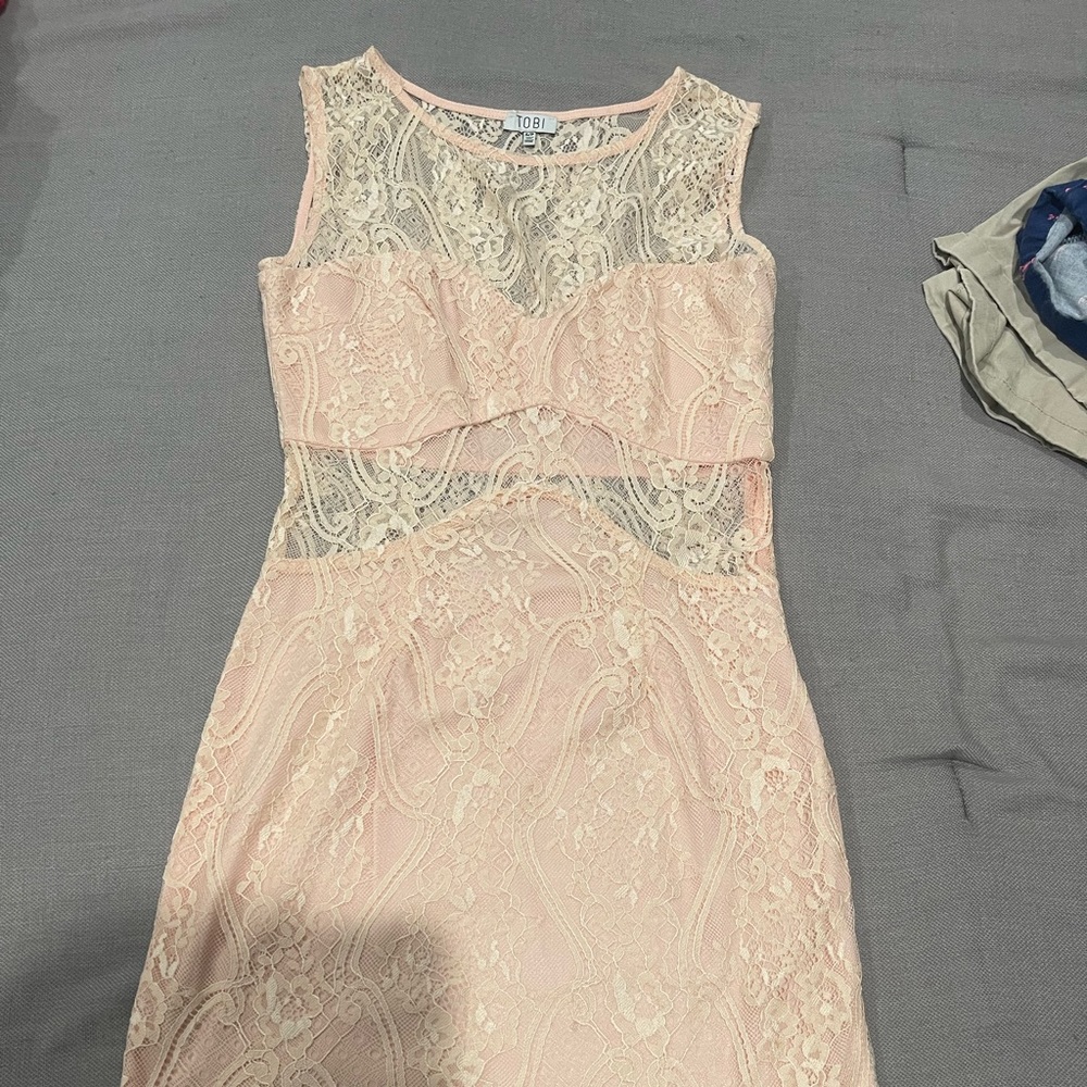 Dusty pink lace cut outs Tobi mini dress
